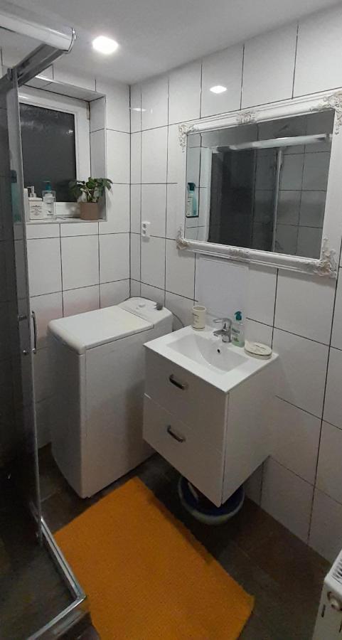 Ubytovanie Dana Piestany Bagian luar foto